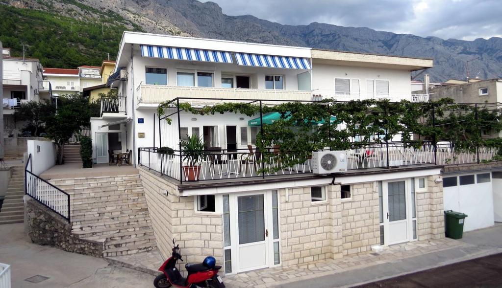 Apartments Corluka Baška Voda Extérieur photo