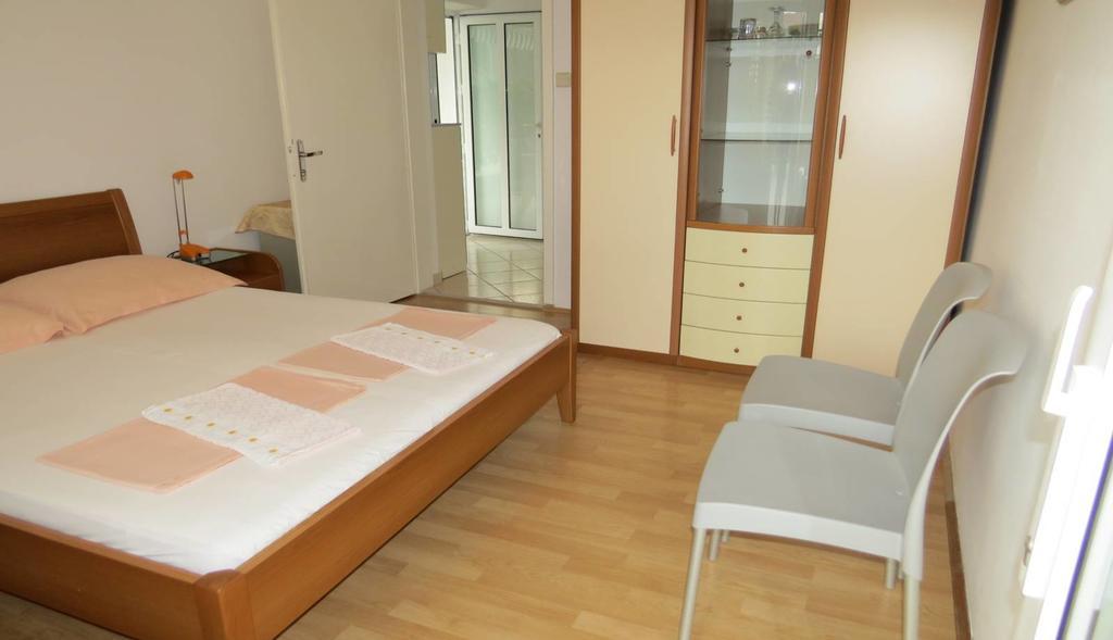 Apartments Corluka Baška Voda Extérieur photo